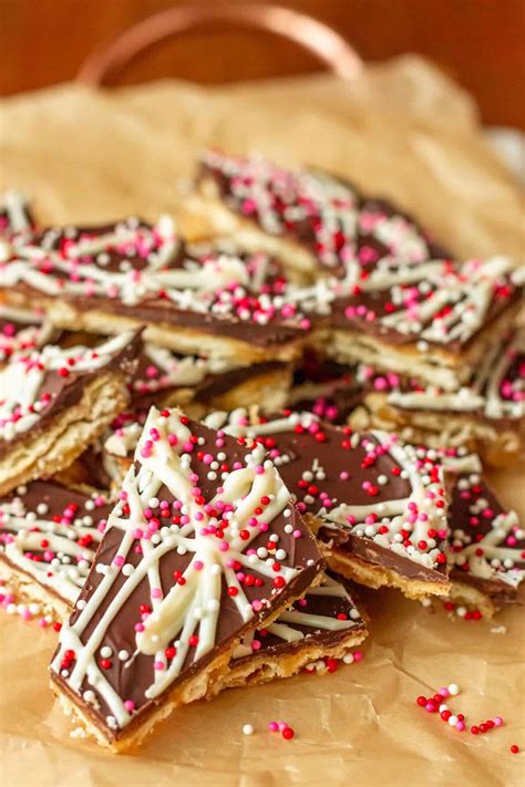 Saltine Cracker Toffee | An Incredibly Easy Toffee Candy for Valentine's Day And Beyond ...