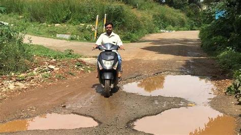 Over 50% of road accidents due to bad roads: Traffic cops - The Hindu