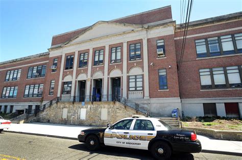 More bomb scares at Bridgeport schools - Connecticut Post