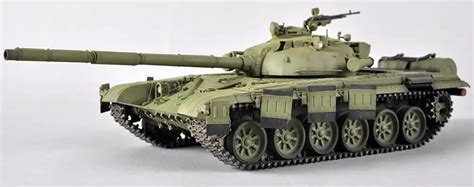 Trumpeter T-72M Main Battle Tank Model Kit Scale 1/35