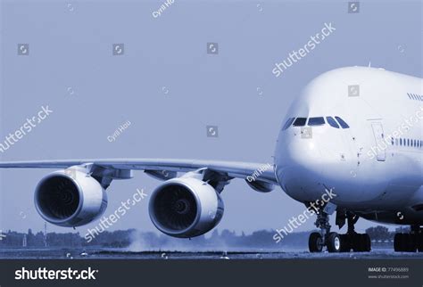 626 Super jumbo jet Images, Stock Photos & Vectors | Shutterstock