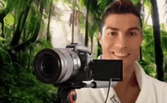 Cristiano Ronaldo Meme GIF – Cristiano ronaldo Meme Drink – discover ...