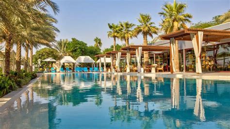 Desert Palm Dubai is a Lush Oasis in the Arabian Desert