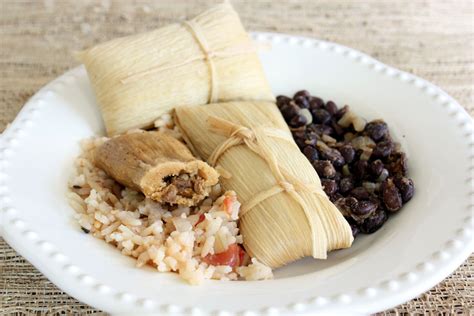 Homemade Tamales with Black Beans and Spanish Rice | Homemade tamales, Spanish rice, Legumes recipe