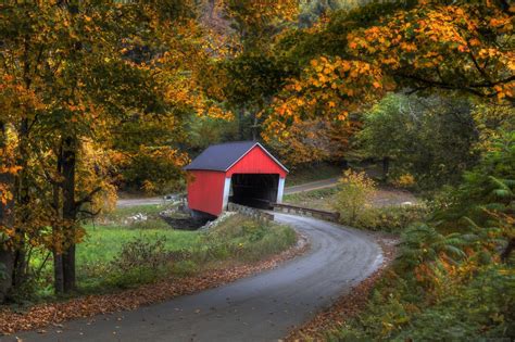 Design Your Own Vermont Fall Foliage Photo Tour – Local Captures