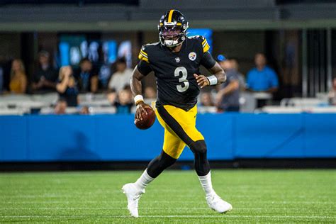 Pittsburgh Steelers quarterback Dwayne Haskins killed in auto accident ...