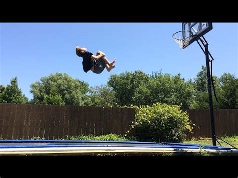 Double backflip on trampoline tutorial (landed) - YouTube