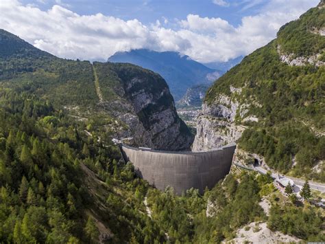 Vajont Dam - Italy - Blog about interesting places