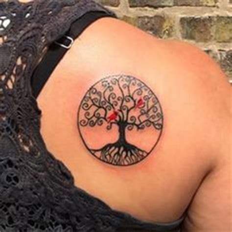 Celtic tree of life with cardinals Irish Tattoos, Celtic Tattoos, Mom Tattoos, Wiccan Tattoos ...