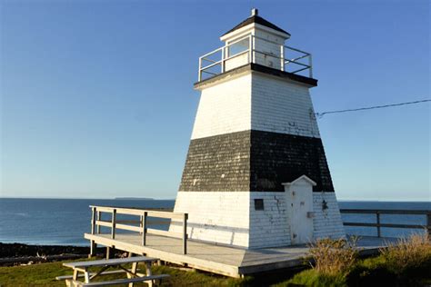 Lighthouses of the Bay of Fundy and Annapolis Valley Region | One Trip at a Time