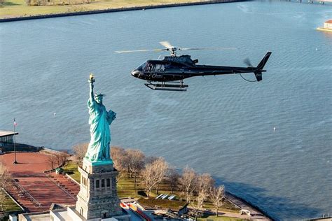 Manhattan Helicopter Tour of New York