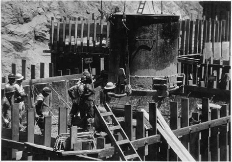 Hoover Dam Construction History