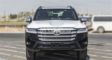 New Toyota Land Cruiser VX 2023 (1478016) | YallaMotor.com