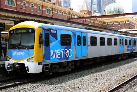 Fil:Siemens train in Metro Trains Melbourne Livery.jpg – Wikipedia