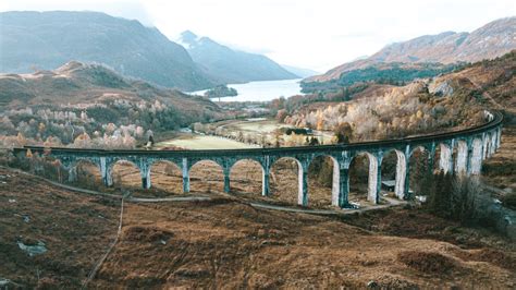 How To Visit The Glenfinnan Viaduct [2023 Travel Guide]