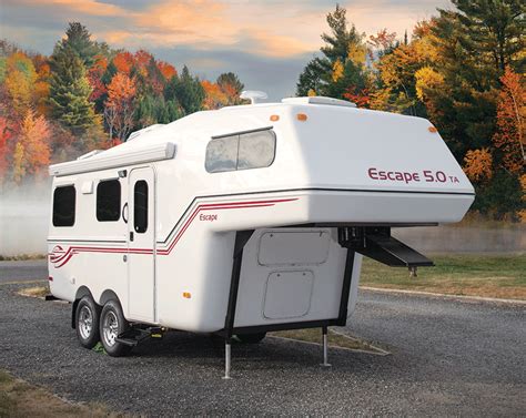 Trailer Life Review: Escape 5.0 TA Fiberglass Fifth-Wheel - Escape Trailer