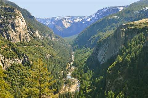 File:1 yosemite valley view z.jpg - Wikimedia Commons