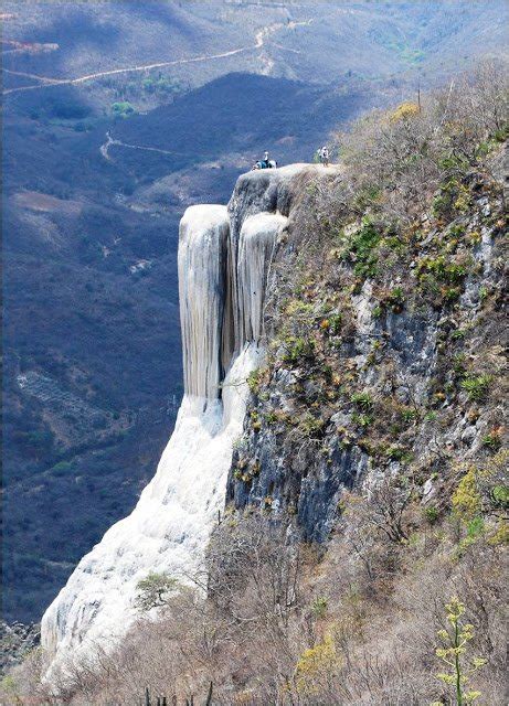 Hierve el Agua-Waterfall, Frozen In Time And Space - World inside pictures