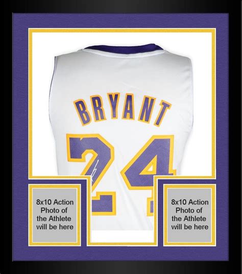 √ Signed Kobe Bryant Jersey