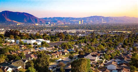 Burbank Hotels from ₹ 9,453/night | Compare Best Hotels in Burbank - KAYAK