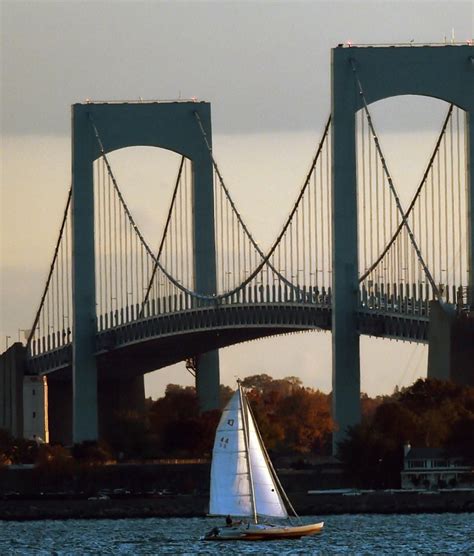 Throgs Neck Bridge is an "uninteresting" bridge, according to bridge climber Dave Frieder ...