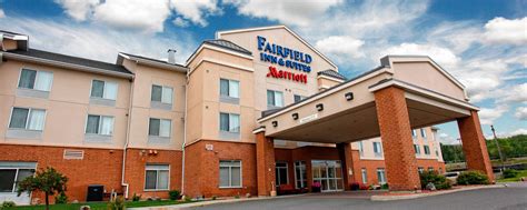 Sudbury, Ontario Hotel | Fairfield Inn & Suites Sudbury