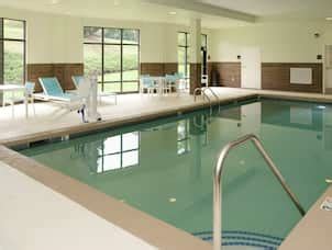 Hotel Amenities - Hampton Inn Hickory