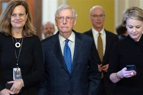 Republican Mitch McConnell breaks US Senate leadership record ...