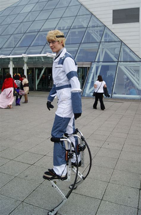 tealpirate human Wheatley cosplay from Portal 2 | Portal cosplay, Portal art, Portal 2