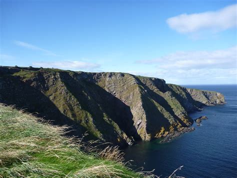 Coastal Berwickshire : Cliffs at... © Richard West cc-by-sa/2.0 :: Geograph Britain and Ireland