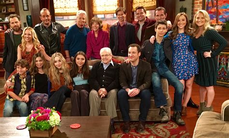 Girl Meets World Season Finale Features Massive Boy Meets World Reunion - IGN