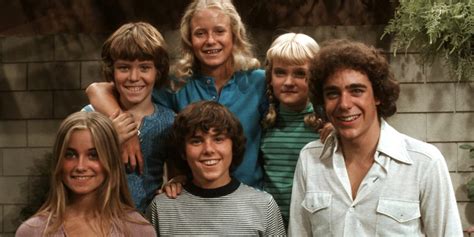 How To Watch 'The Brady Bunch' Episodes Whenever You Want