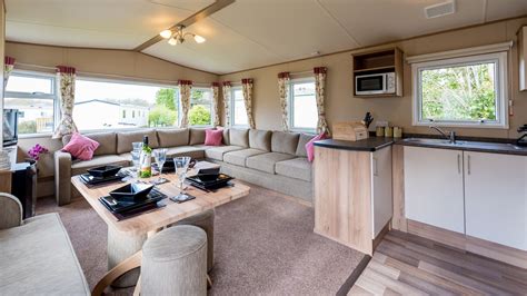 Static Caravan with Outdoor Hot Tub near Penzance