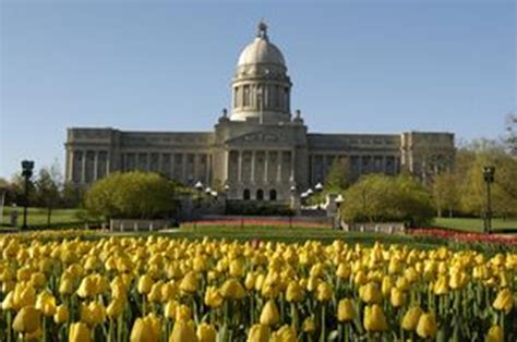 Top 10 U.S. Capitol Buildings for Student Educational Experiences