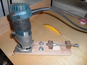 Homemade Router Circle Cutter Jig - HomemadeTools.net