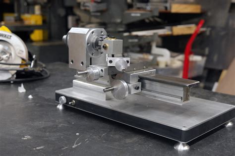 BuildIts: Benchtop Lathe