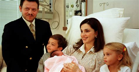 15 Rare Pictures That Take Us Inside Queen Rania’s Most Important Life ...