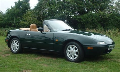 How Mazda Ruined The Miata By Making It Not A Chick Car - Business Insider