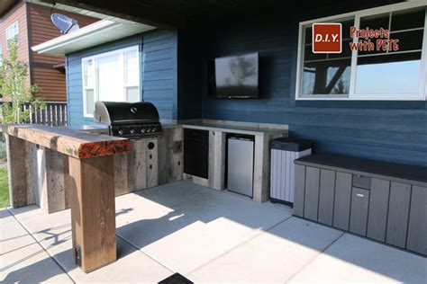 Outdoor Kitchen Concrete Countertop