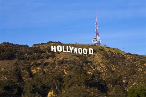 The Best Place To Take Photos Of The Hollywood Sign