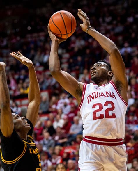 PHOTO GALLERY: Indiana Basketball Holds On to Beat Kennesaw State - Sports Illustrated Indiana ...