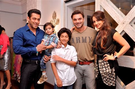 Salman Khan with Sohail Khan s family at the launch of luxury boutique ...