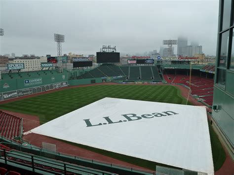 Guest Post: Highlights From My Fenway Park Tour | The SavvyBostonian