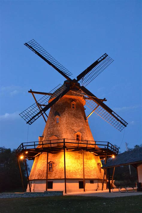 Windmill, Geneva, IL Windmill Water, Kane County, Eastern Oregon, Spring Family, Tri Cities ...