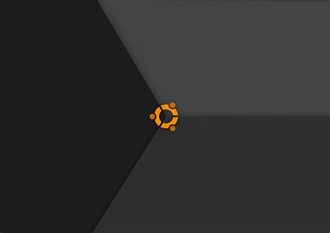 Create a clean look on your desktop with Ubuntu black background