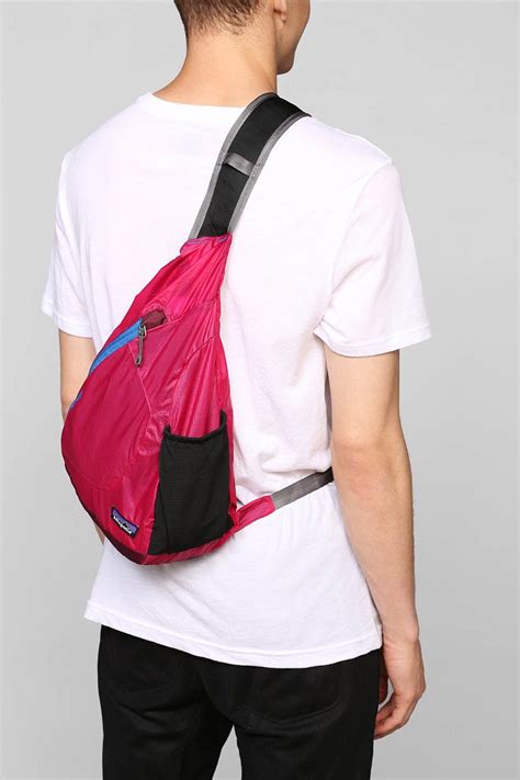 Lyst - Patagonia Lightweight Travel Sling Backpack in Pink for Men