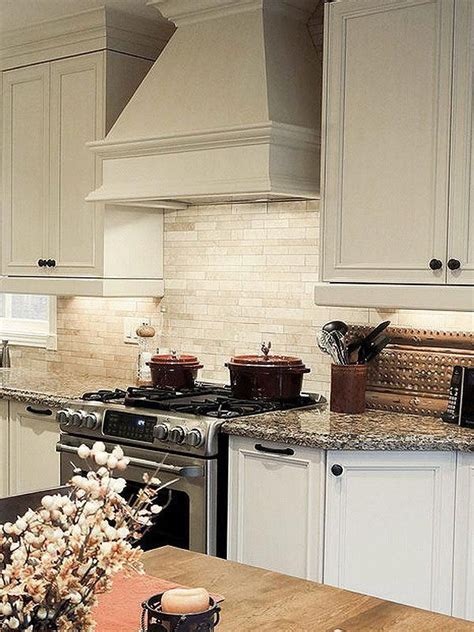 BA1092 Light ivory travertine kitchen backsplash tile #FrenchCountryKitchen | Simple kitchen ...