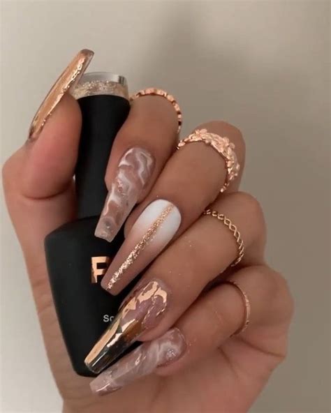 Nails & Beauty Inspo Magazine on Instagram: “Rosé Gold Glamour nails 💕 ...