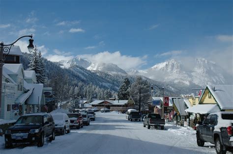 How to Enjoy a Ski Day at June Mountain, CA - SnowBrains