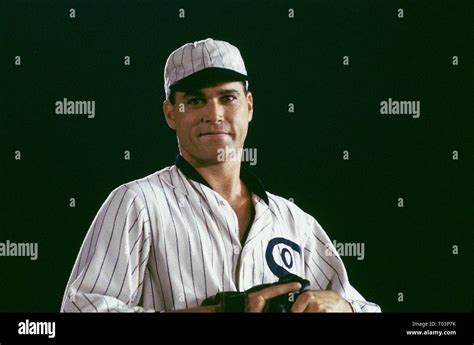 RAY LIOTTA, FIELD OF DREAMS, 1989 Stock Photo - Alamy